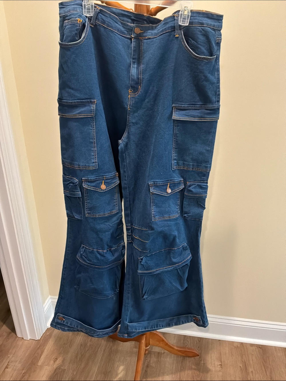 Daisy women Blue Cargo Bootcut Jeans size 3X